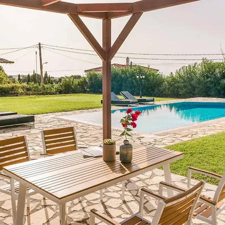 Willa Ionian Sea View *